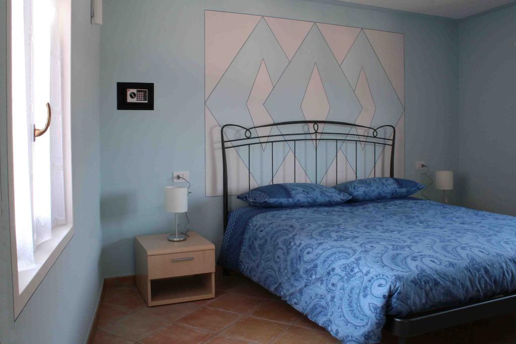 B&B 21 Cannobio Værelse billede
